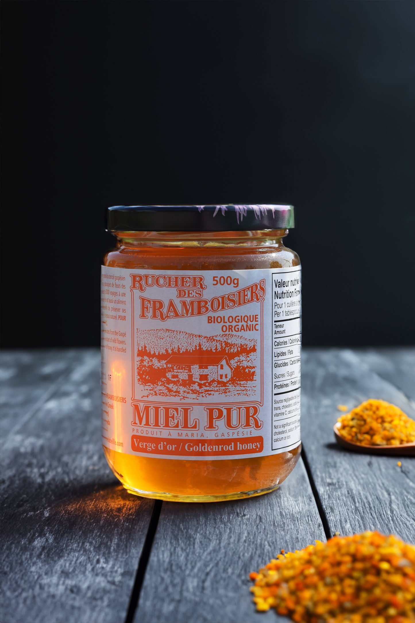 Miel de verge d'or du Québec biologique récolté à la main